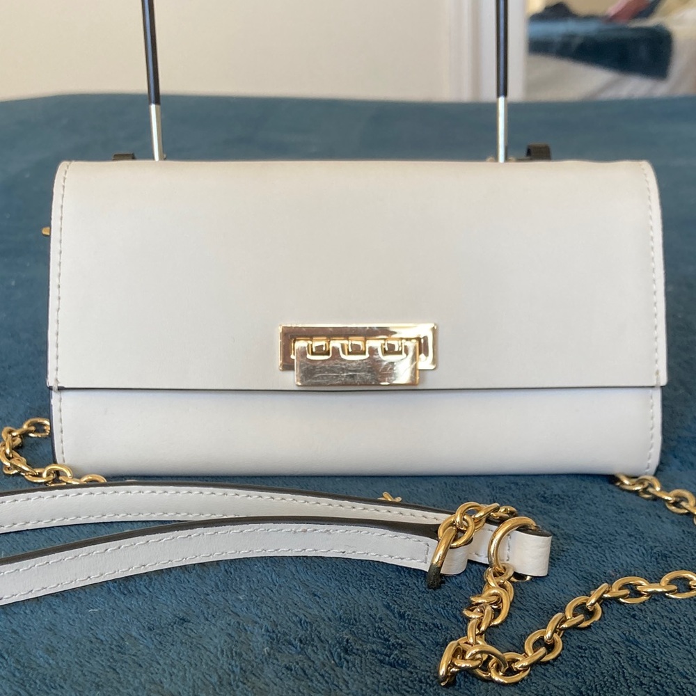 Zac Posen Eartha wallet on chain in Ivory